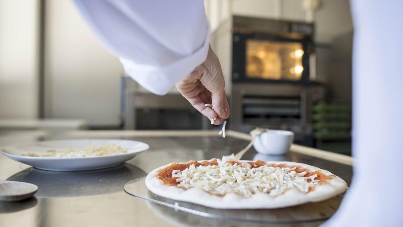pizza_glutenfree_F&E_Teaser