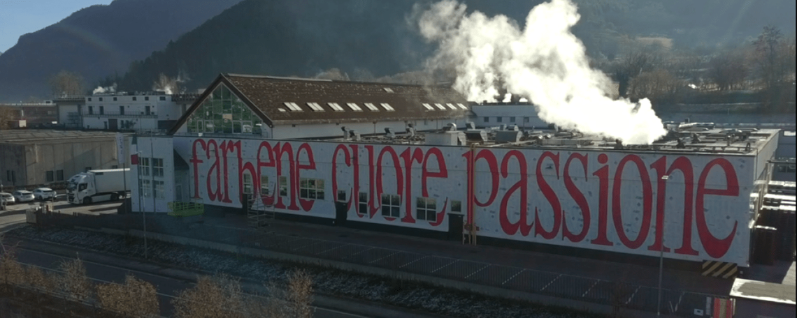 La fresque rendant hommage à nos employés et à notre amour pour l'art